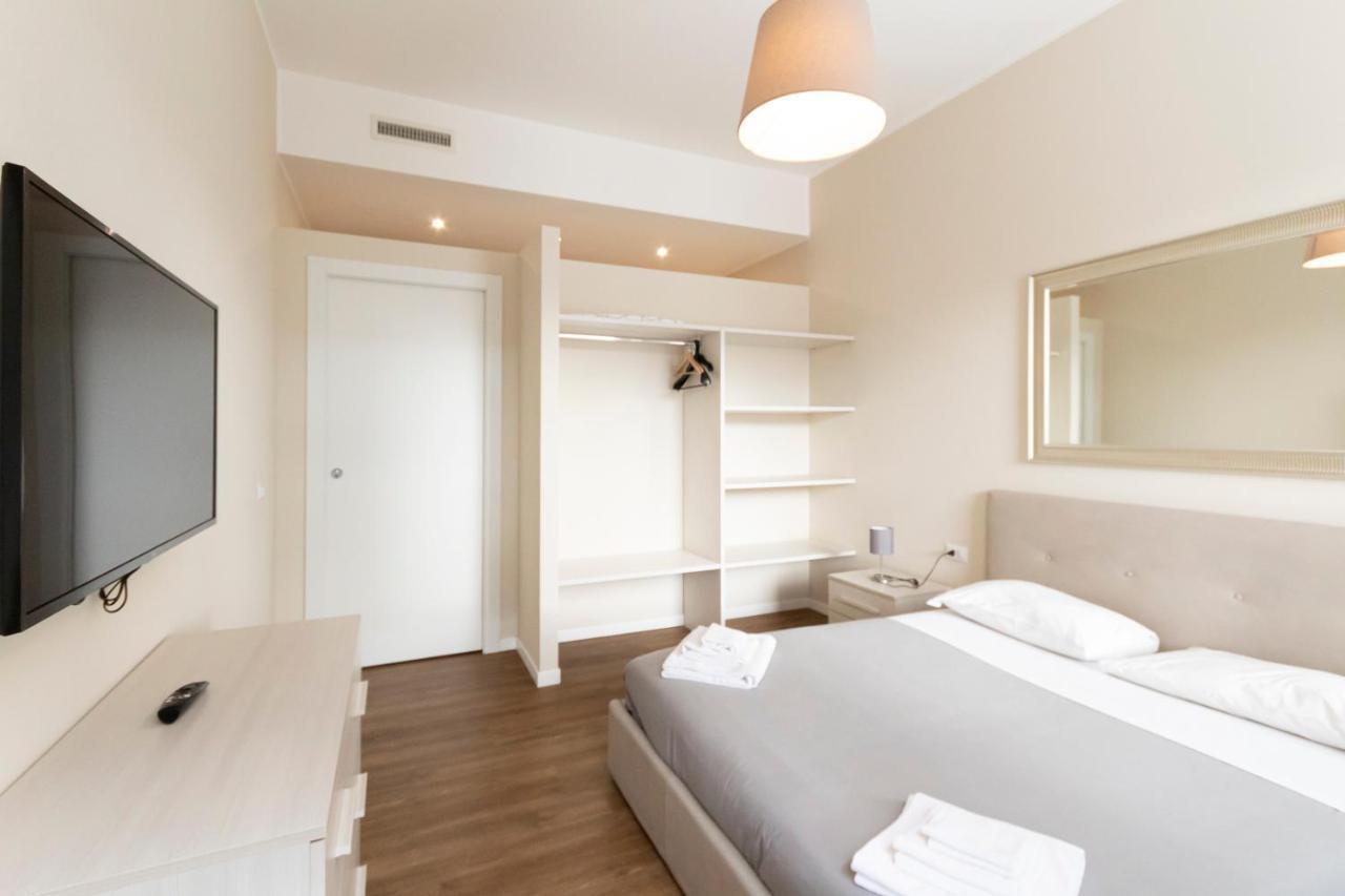 Via Torino Apartment 2 Мілан Екстер'єр фото