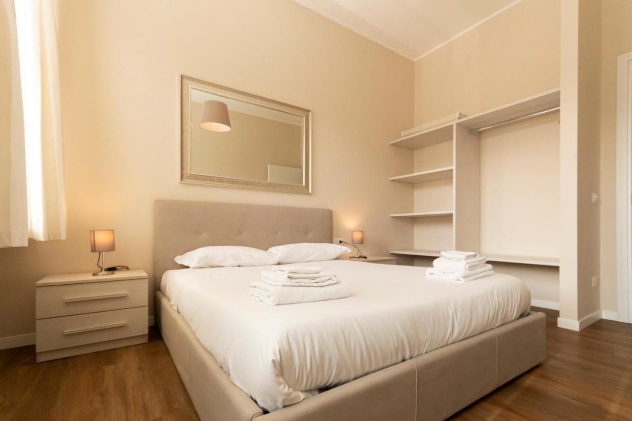 Via Torino Apartment 2 Мілан Екстер'єр фото